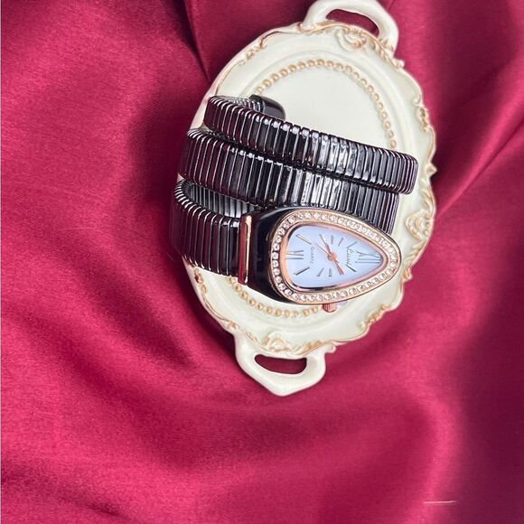 Black and Rose Gold Serpentine Watch - Picture 5 of 10
